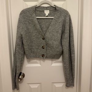 H&M cropped sweater